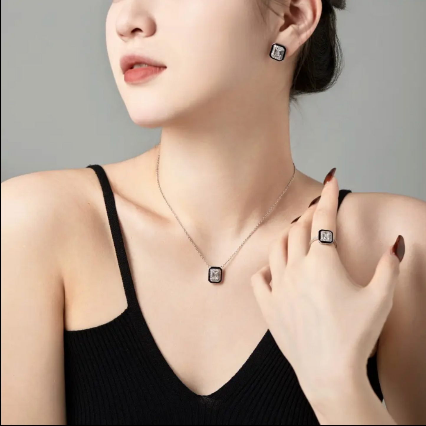 Majesty Necklace