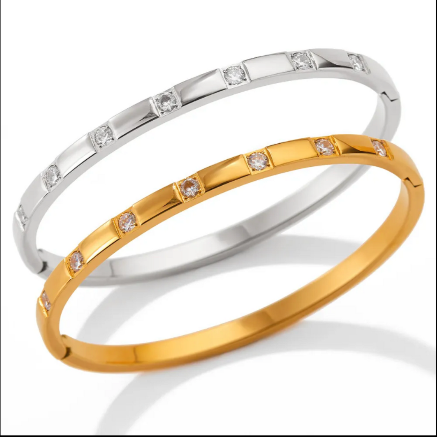 Grace Bangle | Gold
