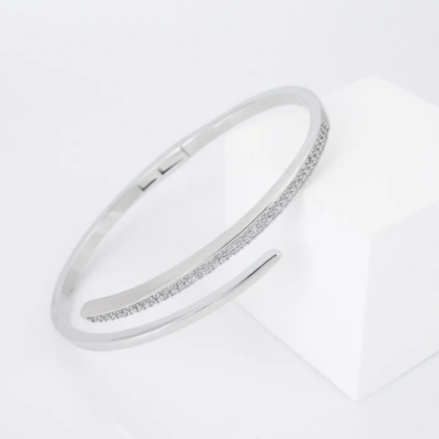 Sleek Bangle | Silver