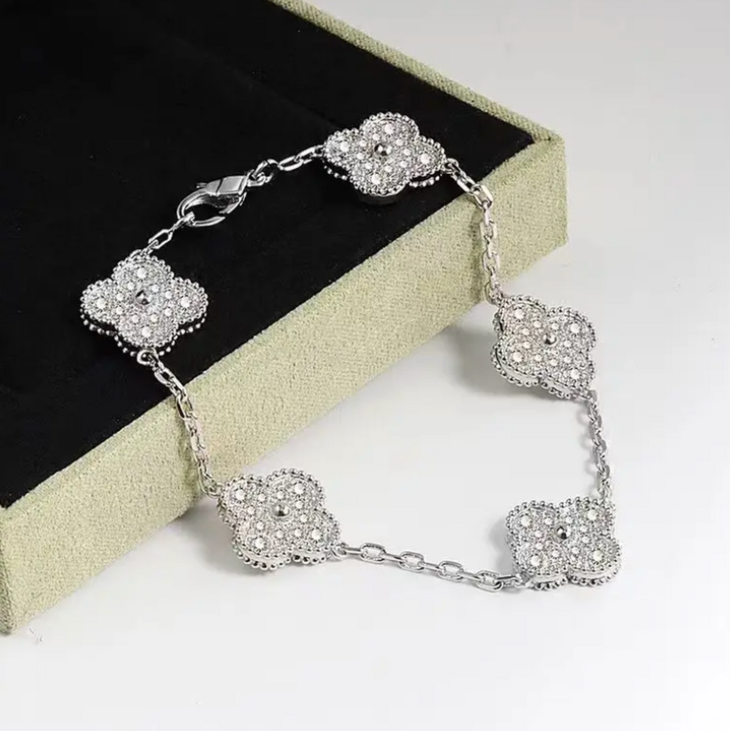 Ivy Bracelet | Gold