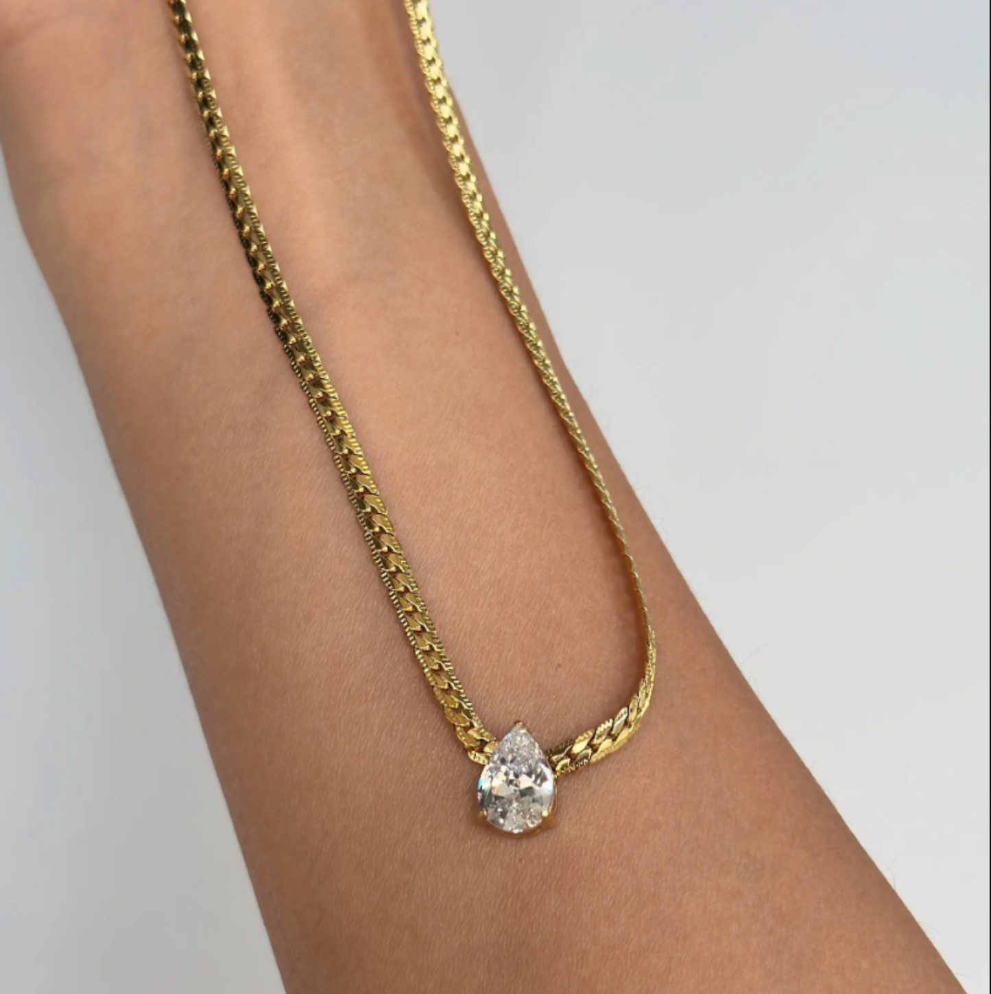 Teardrop Glow Necklace