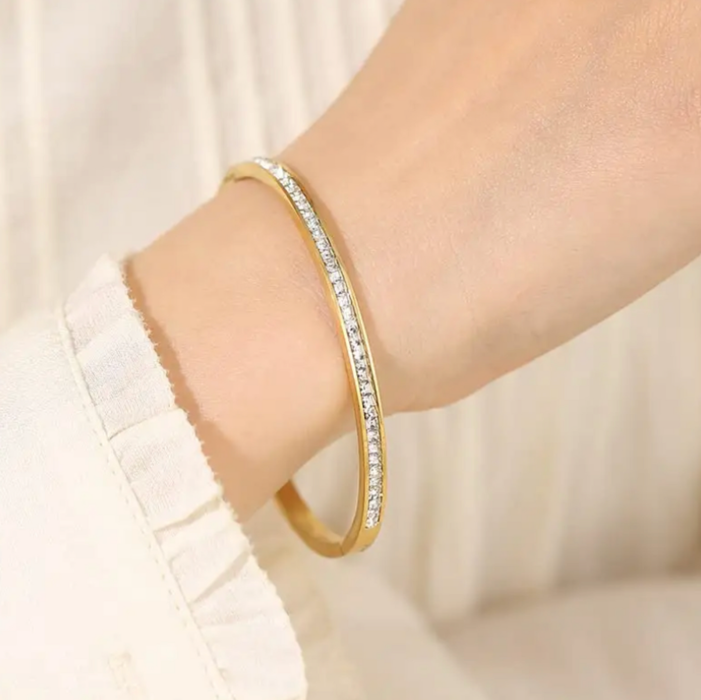 Vivienne Bangle | Silver