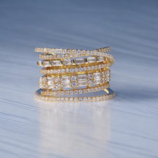 Aphrodite Ring | Gold