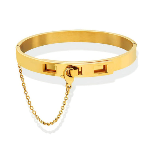 Golden Clasp Bangle